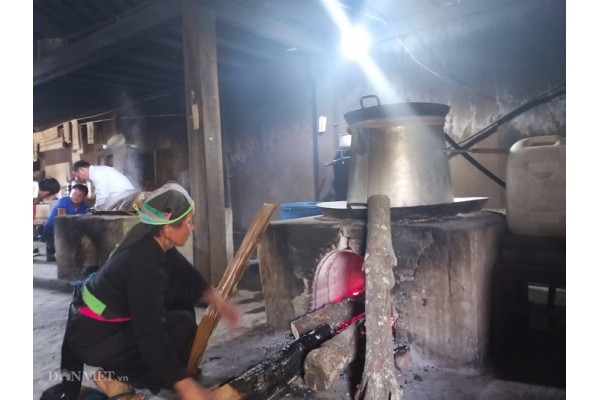Cách nấu rượu siêu men của người thái ở Nghệ An